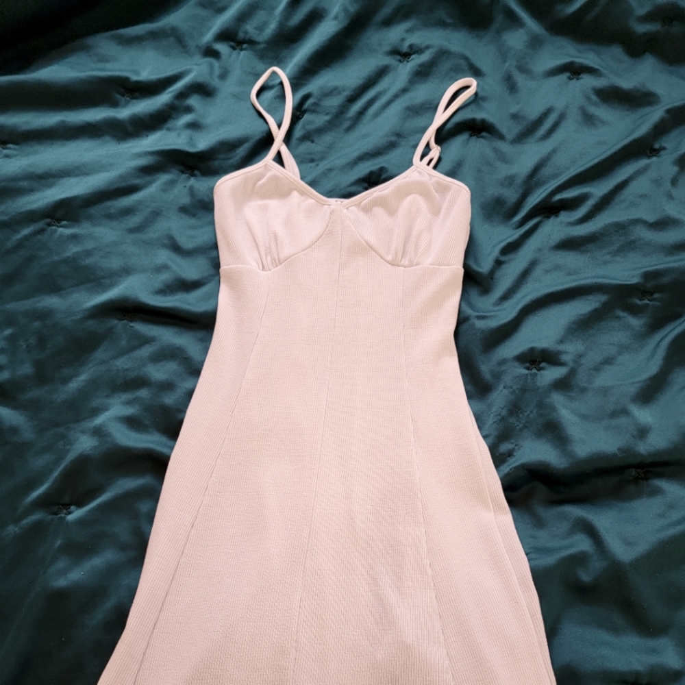 White Summer Dress. New without tags. Size XS